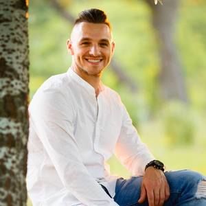 Meet your Posher, Alexandru
